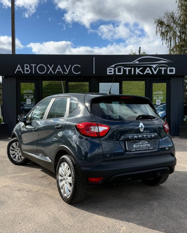 RENAULT CAPTUR - Image 5
