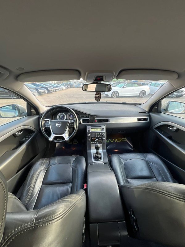 Volvo V70 III - Image 16