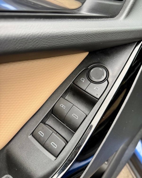Chevrolet Equinox IV - Image 19