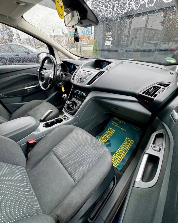 Ford Grand C-Max I - Image 14