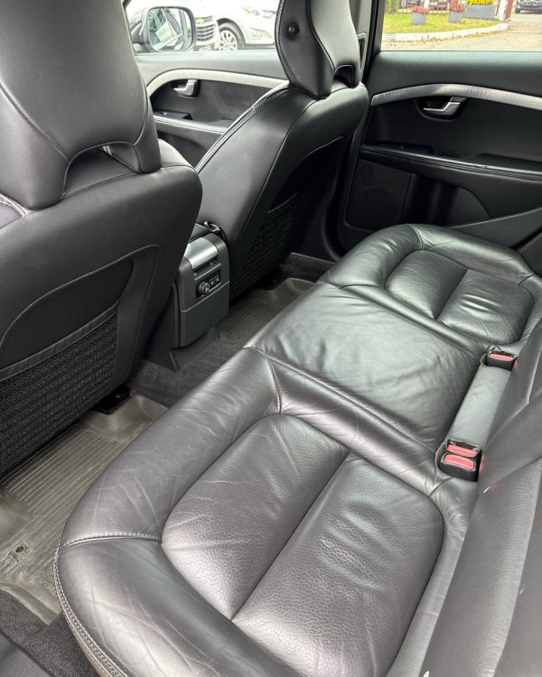 Volvo XC70 III - Image 11