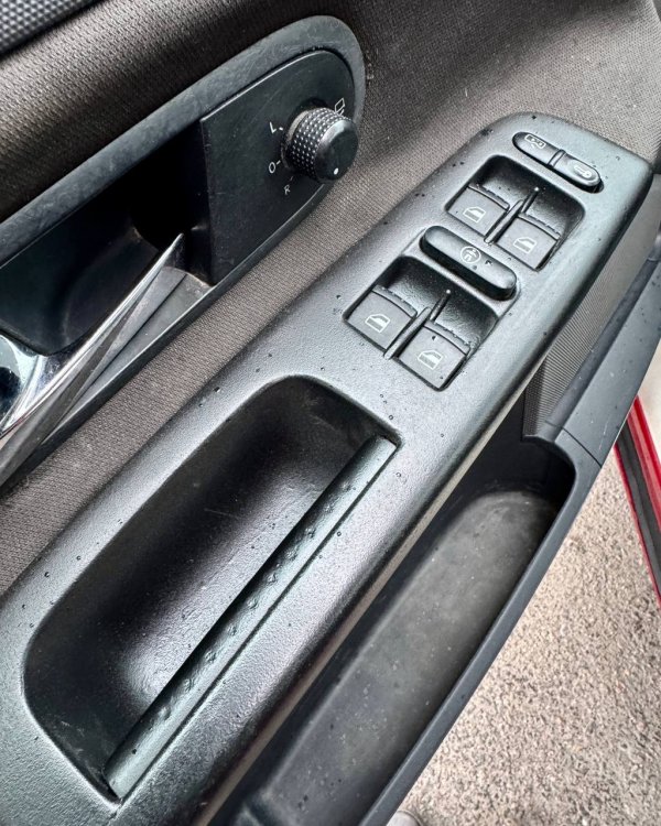 SEAT Alhambra I · Рестайлинг - Image 16