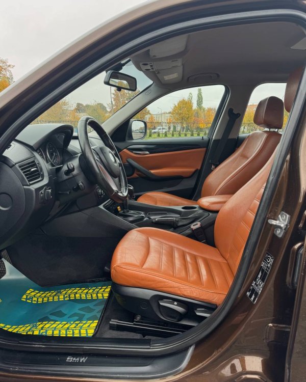 BMW X1 E84 - Image 10
