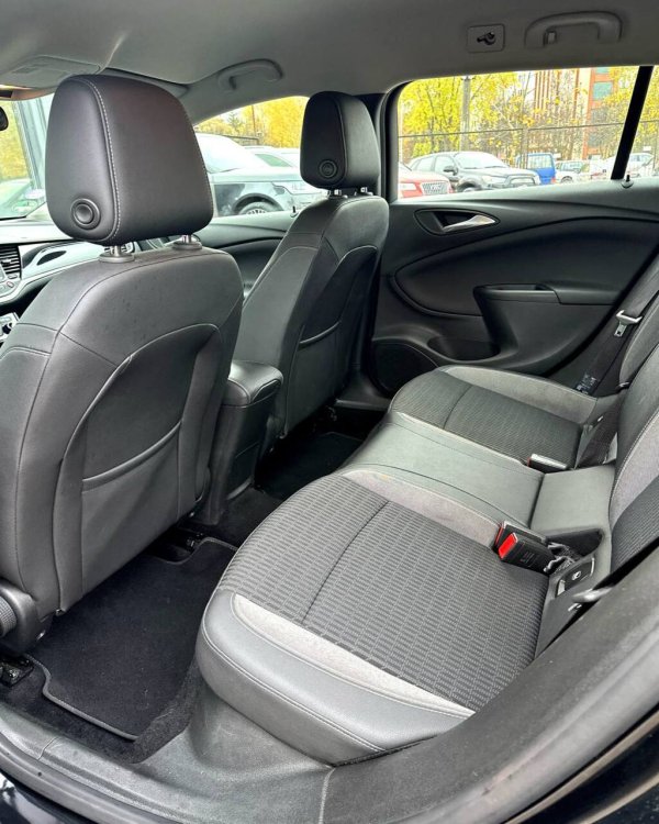 Opel Astra K · Рестайлинг - Image 12