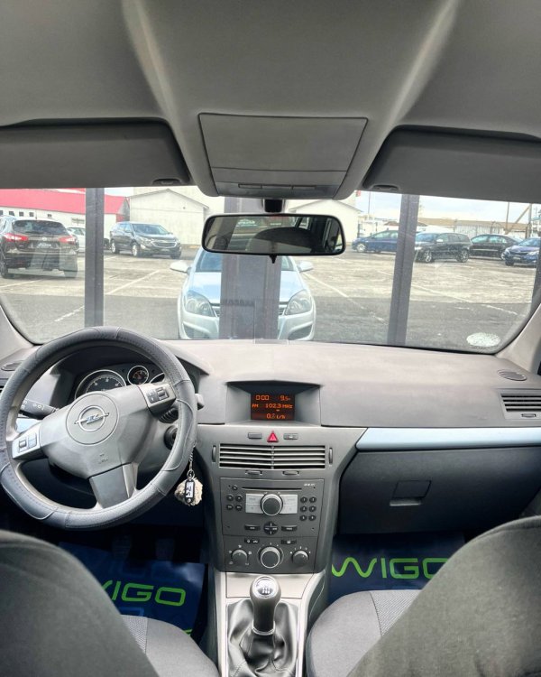 Opel Astra H - Image 9