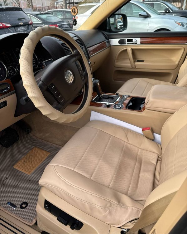 Volkswagen Touareg I - Image 10