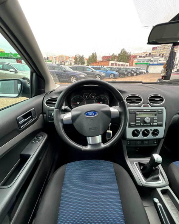 Ford Focus II - Image 13