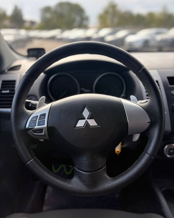 Mitsubishi Outlander XL · Рестайлинг - Image 10