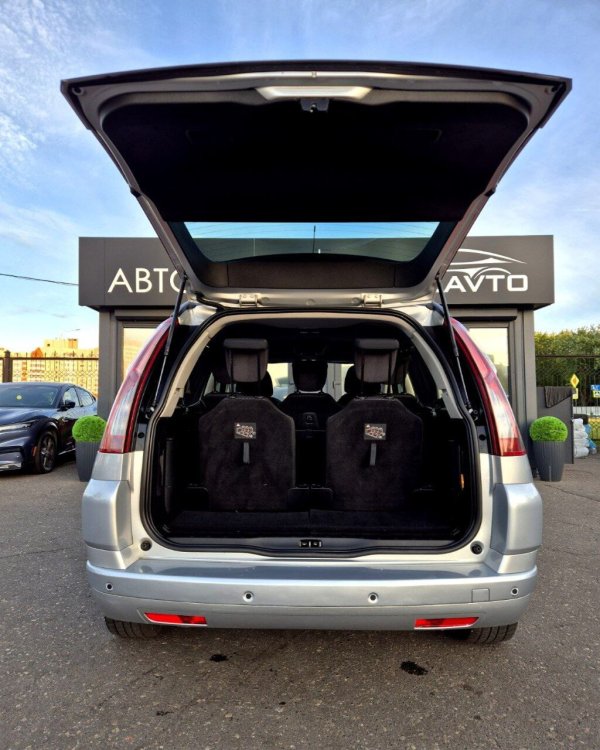 Citroen C4 Grand Picasso I - Image 14