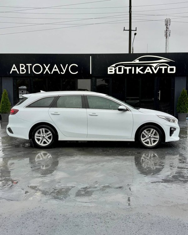 Kia Cee'd III - Image 8
