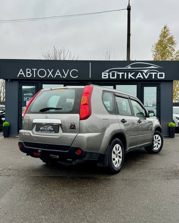 Nissan X-Trail II (T31) - Image 7