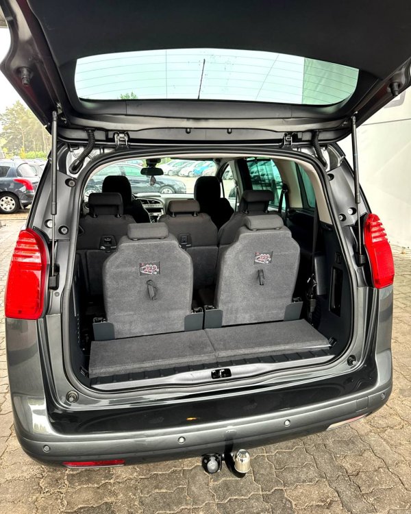 Peugeot 5008 I - Image 14