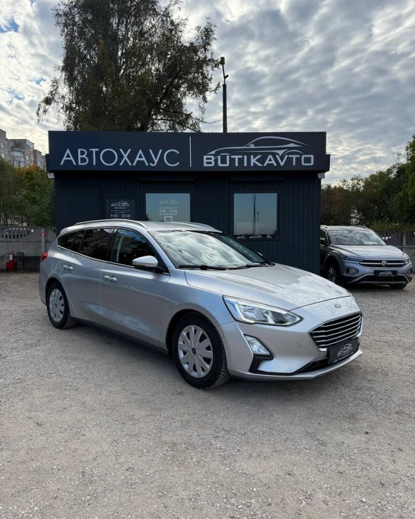 Ford Focus IV