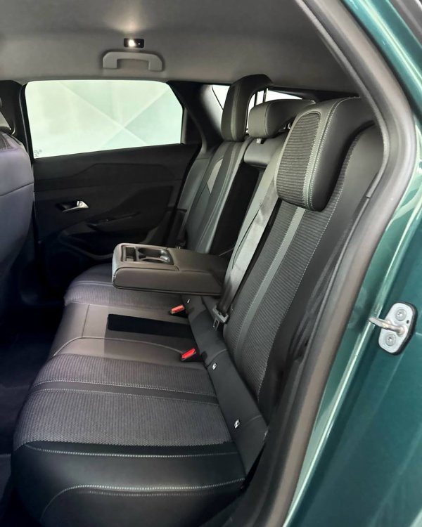 Peugeot 308 III - Image 12
