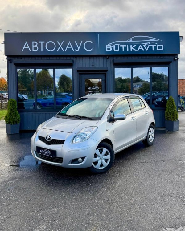 Toyota Yaris II (XP9) · Рестайлинг - Image 3