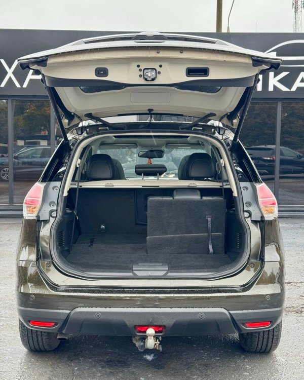 Nissan X-Trail III (T32) - Image 12