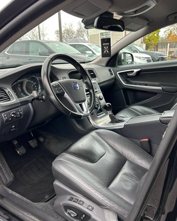 Volvo V60 I · Рестайлинг - Image 10