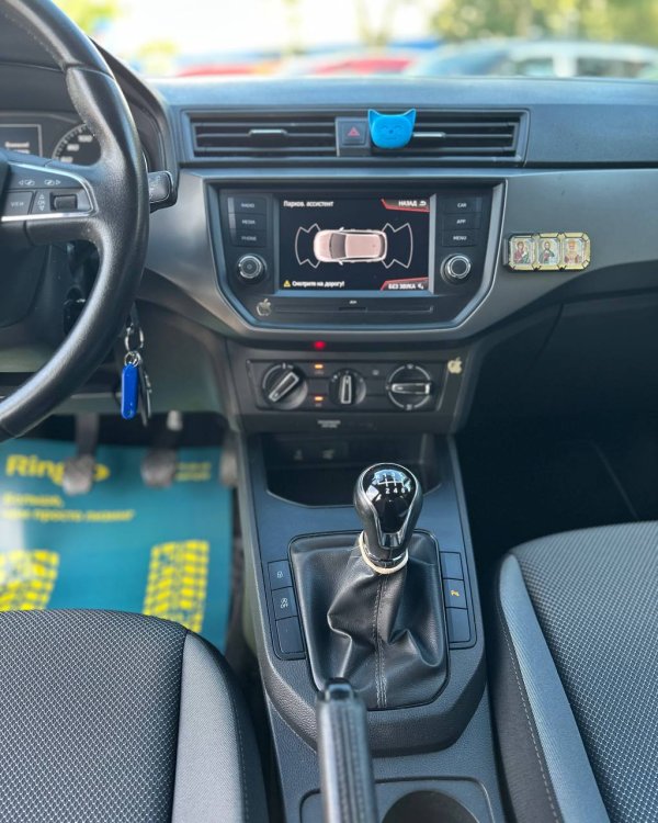 SEAT Ibiza V - Image 10