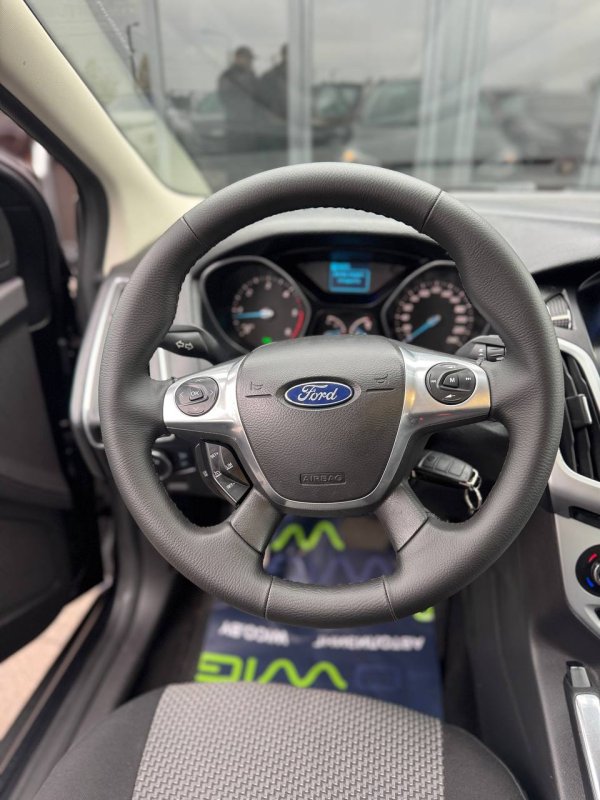 Ford Focus III - Image 15