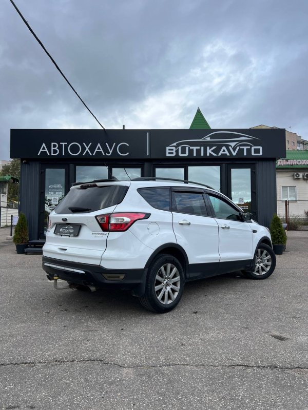 Ford Escape III · Рестайлинг - Image 7