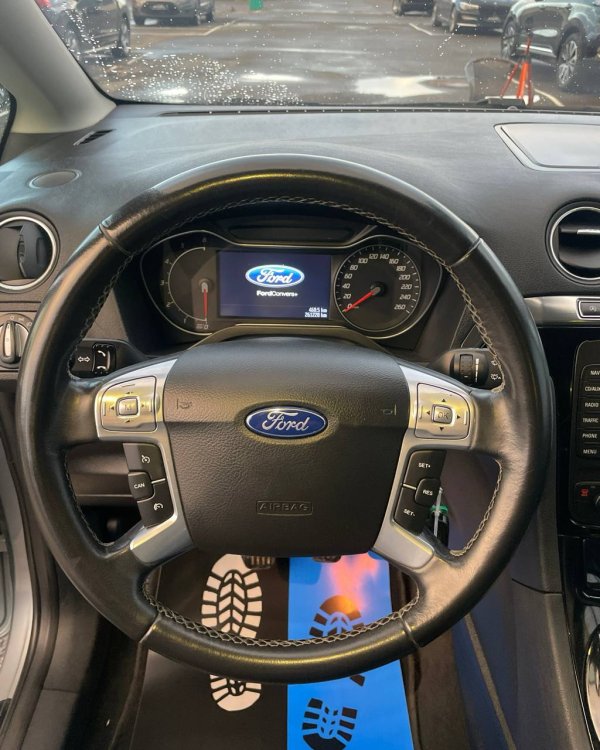 Ford S-MAX I · Рестайлинг - Image 10