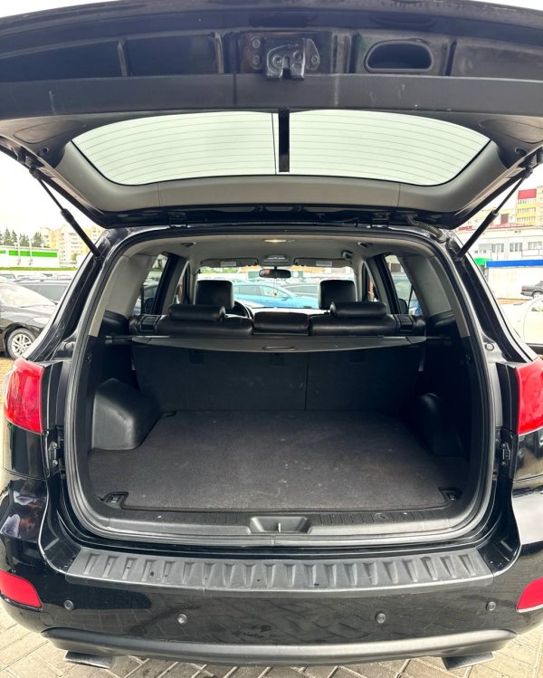 Hyundai Santa Fe CM - Image 17