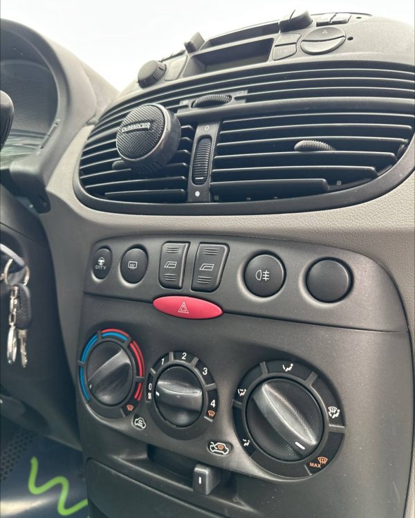 Fiat Punto II - Image 15