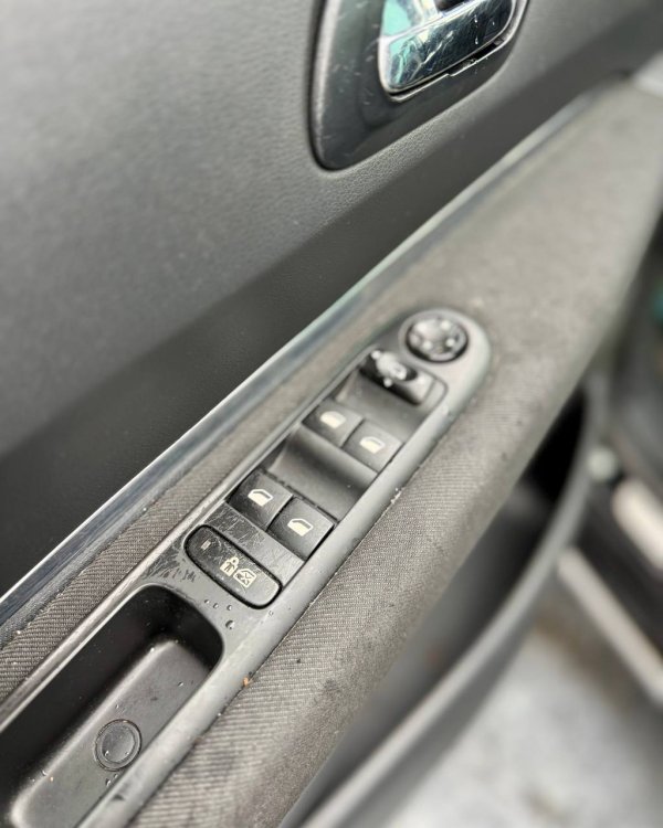 Peugeot 3008 I - Image 17
