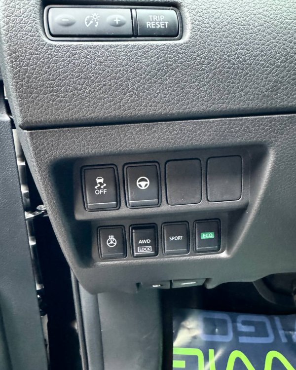 Nissan Rogue Sport I · Рестайлинг - Image 17
