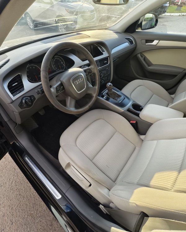 Audi A4 B8 - Image 10