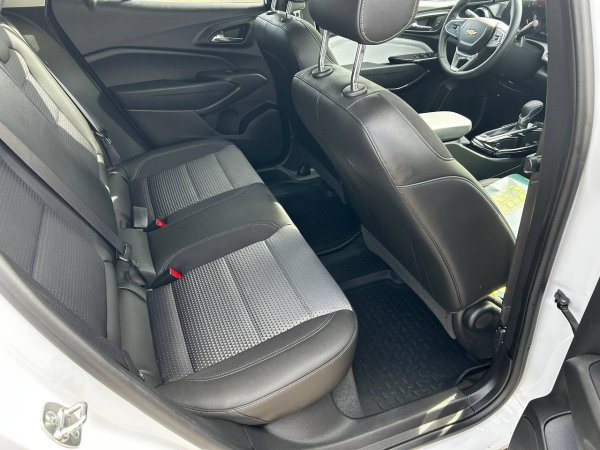 Chevrolet Trax II - Image 16