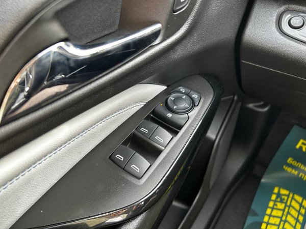 Chevrolet Trax II - Image 28