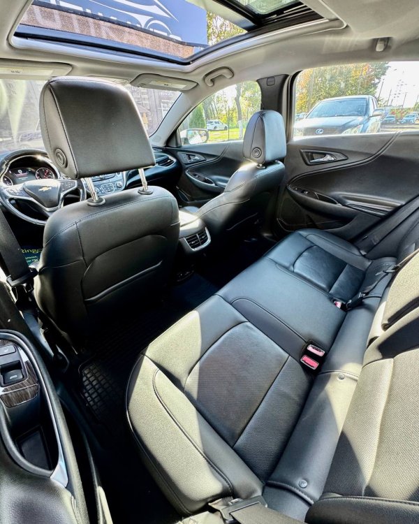 Chevrolet Malibu IX · Рестайлинг - Image 11