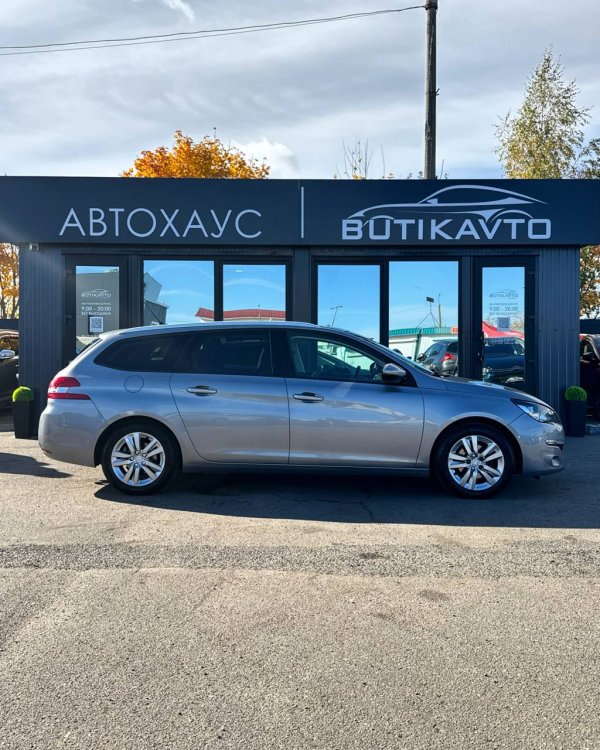 Peugeot 308 T9 - Image 8
