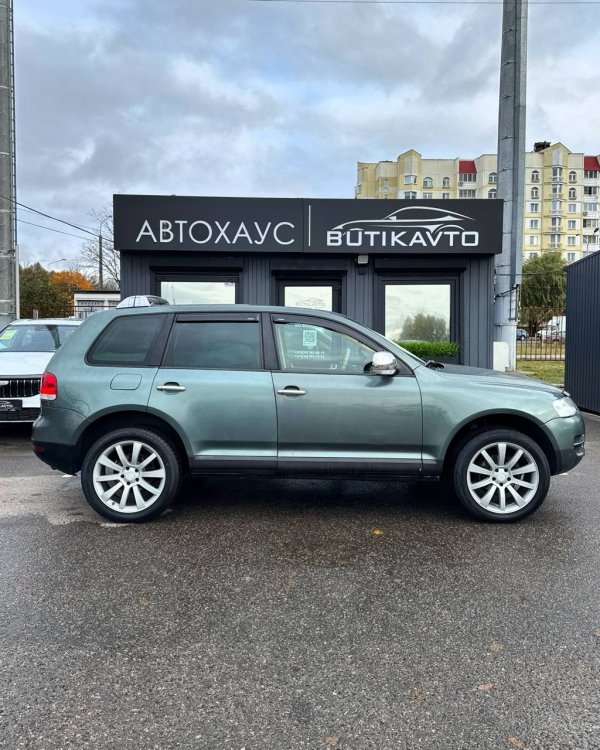 Volkswagen Touareg I - Image 7