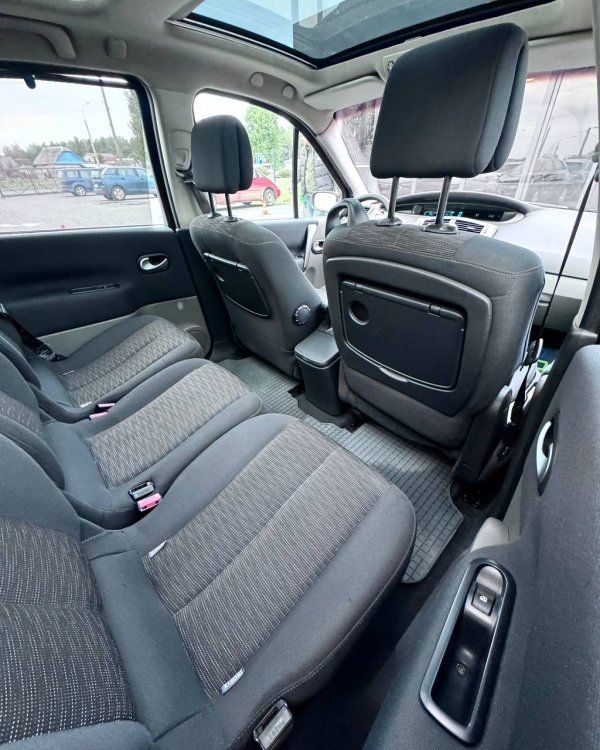 Renault Grand Scenic II · Рестайлинг - Image 12
