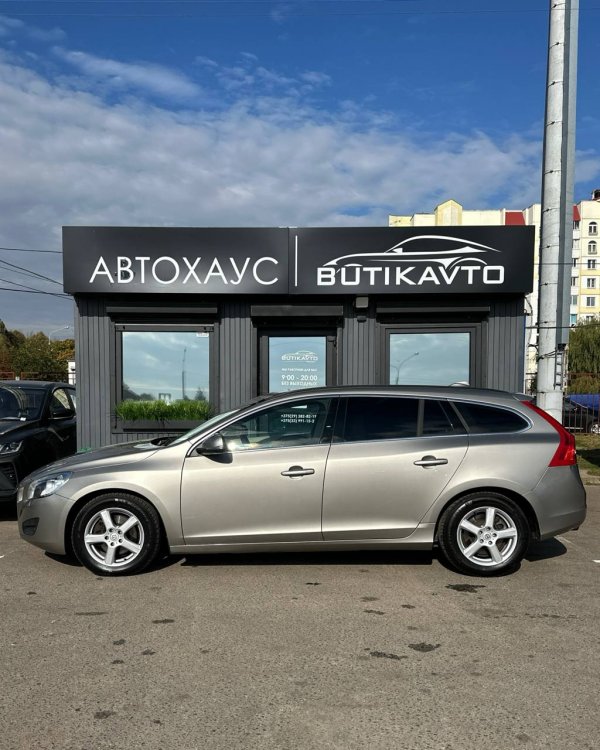 Volvo V60 I - Image 8