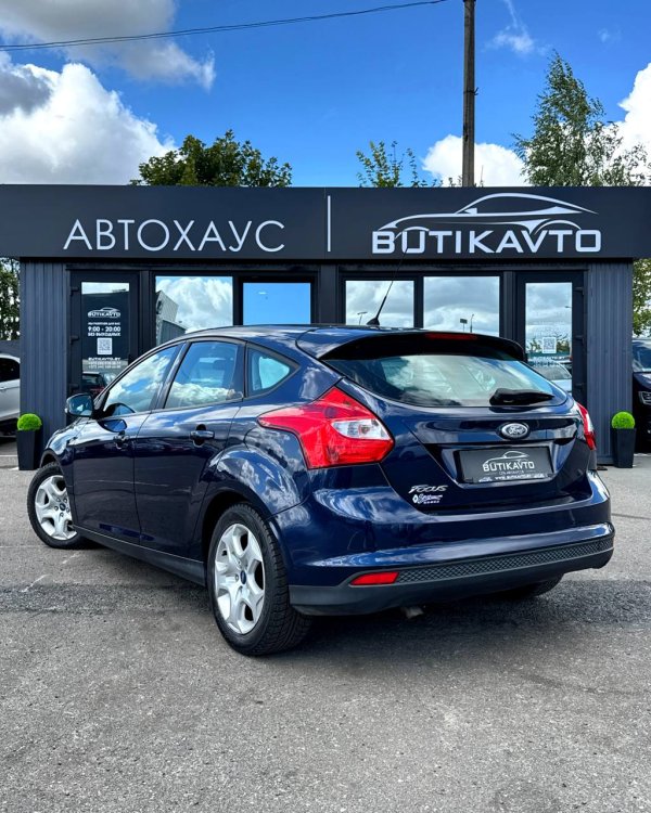 Ford Focus - Image 6
