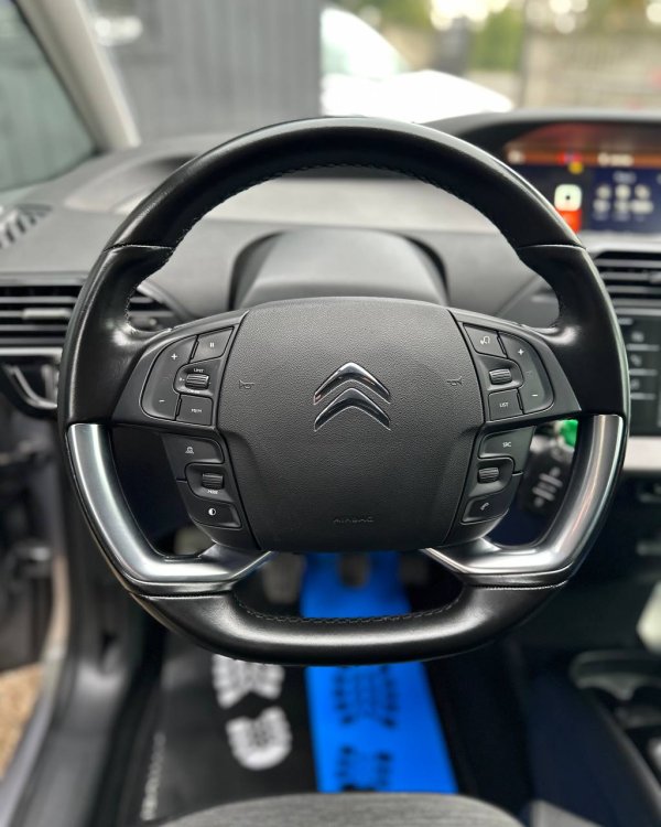 Citroen C4 Grand Spacetourer I - Image 11