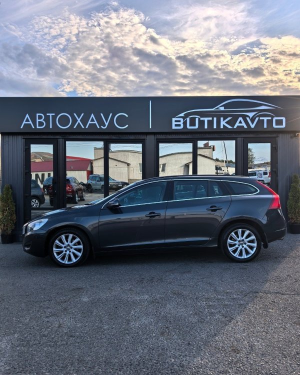Volvo V60 I - Image 8