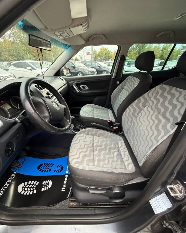 Skoda Fabia 5J - Image 7