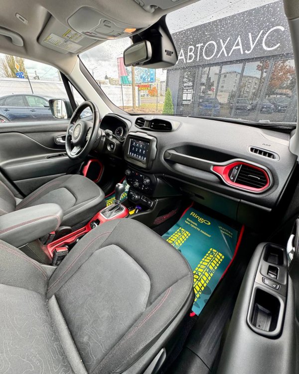 Jeep Renegade I · Рестайлинг - Image 14