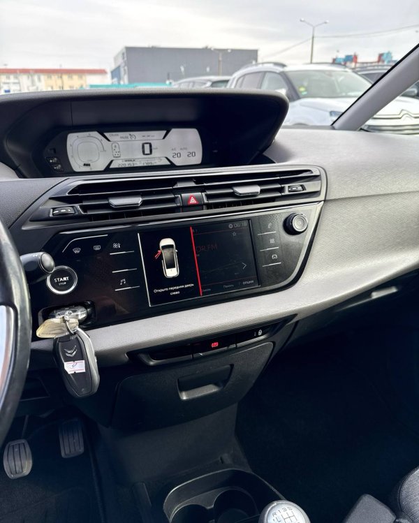 Citroen C4 Picasso II · Рестайлинг - Image 12