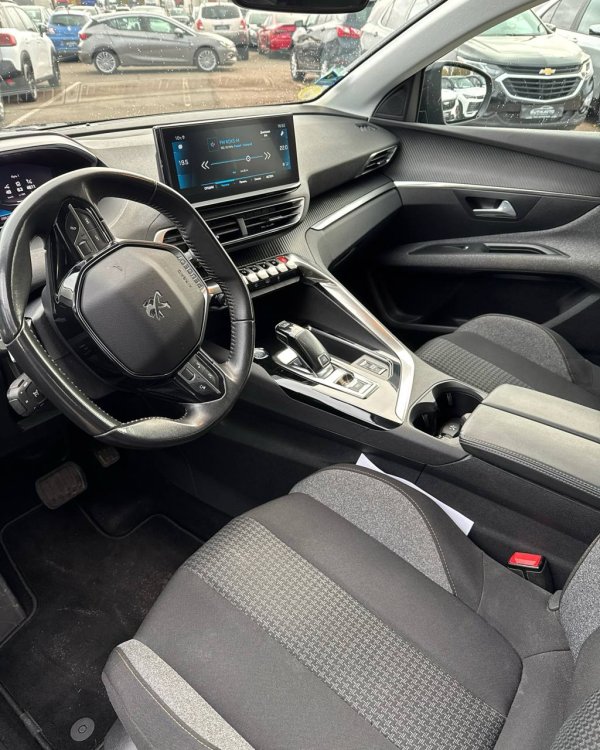 Peugeot 3008 II · Рестайлинг - Image 9