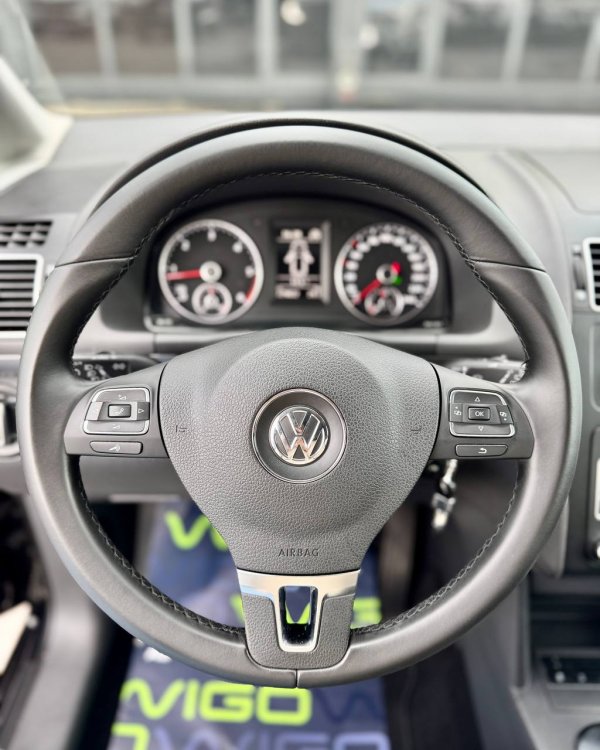 Volkswagen Touran I · 2-й рестайлинг - Image 15