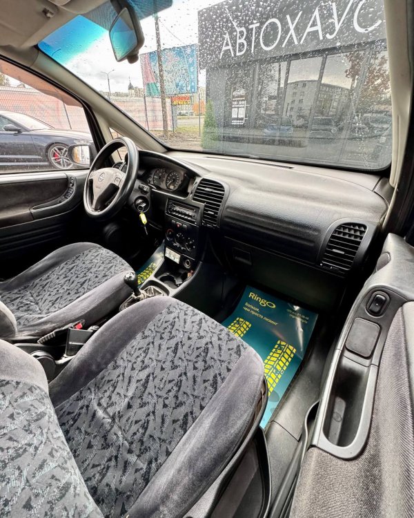 Opel Zafira A - Image 14