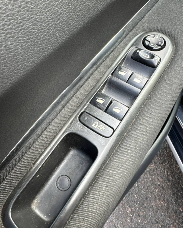 Peugeot 3008 I - Image 19