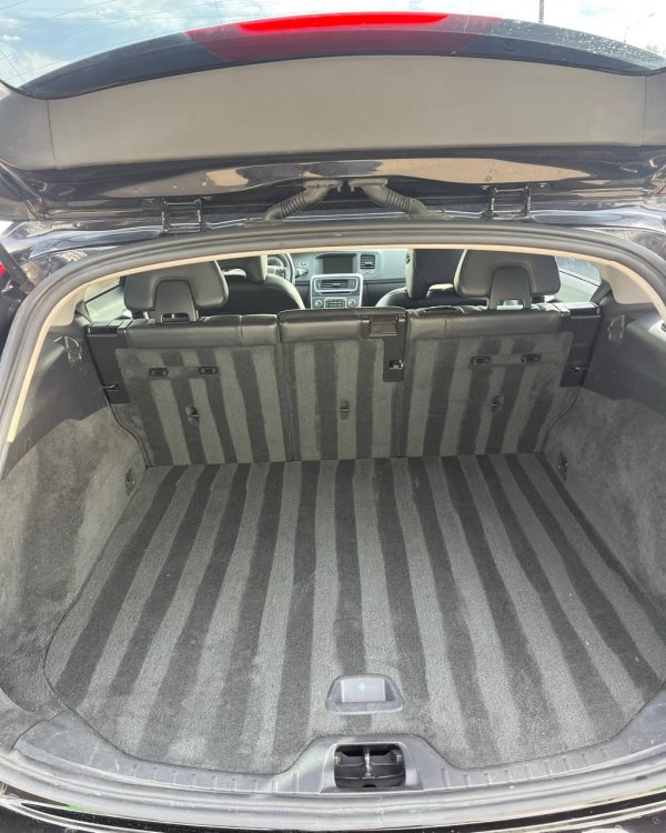 Volvo V60 I - Image 12
