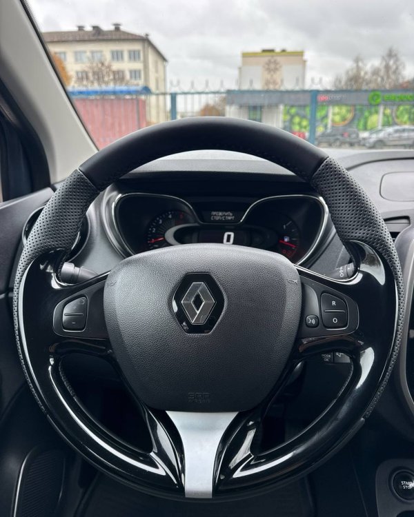 Renault Captur I - Image 17