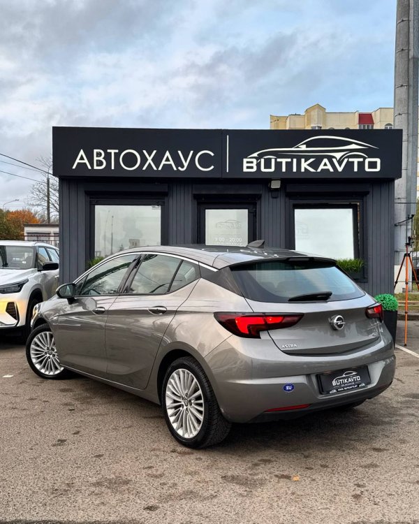Opel Astra K - Image 4